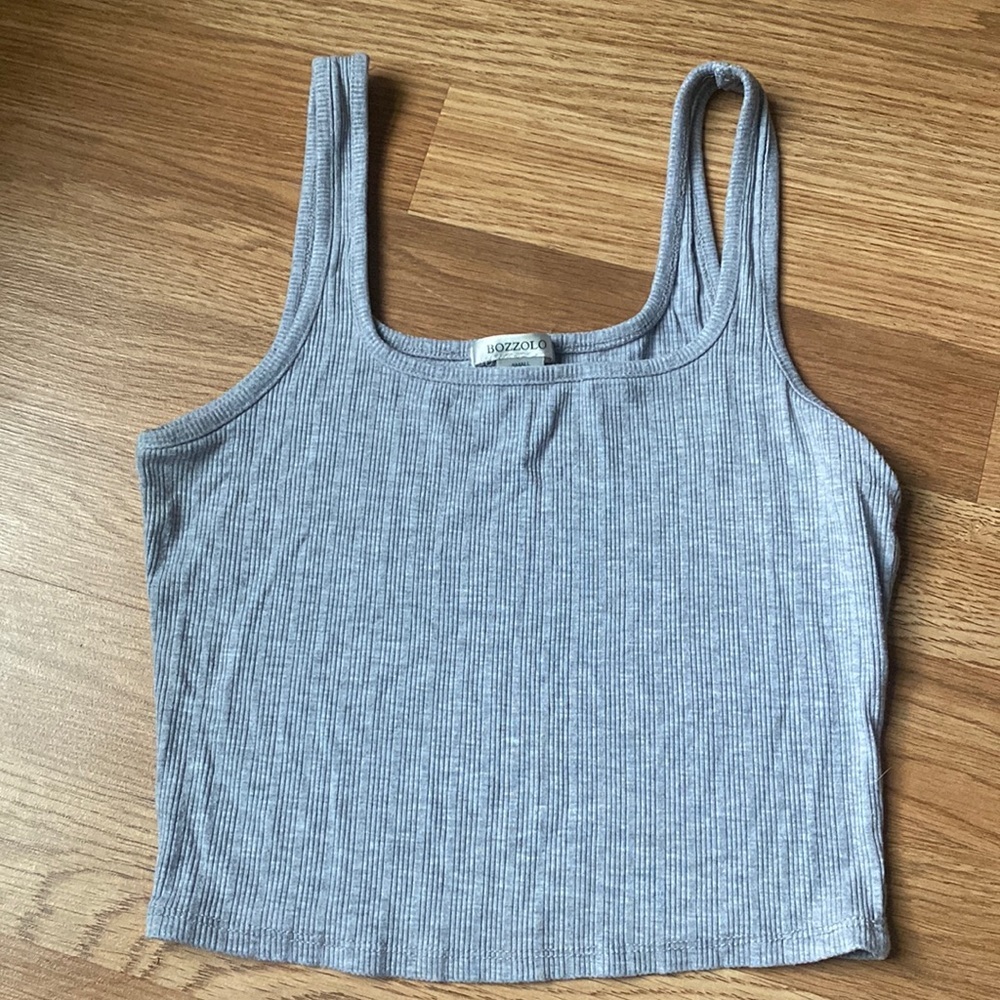Grey Cropped Top​